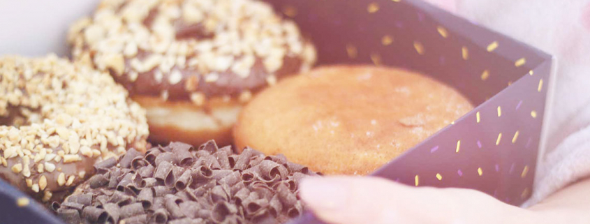 Why cheat days are a bad idea and easy ways to eat healthy anyway