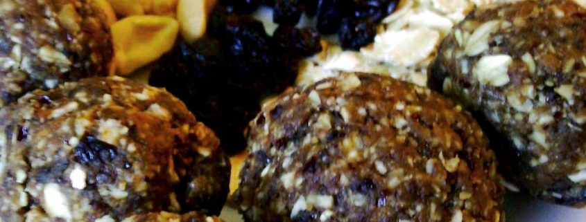 Try this recipe: pre-workout fuel PB & J Oat Bites