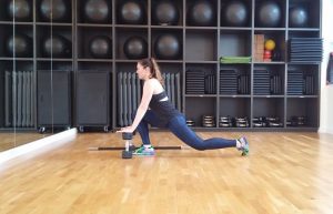 Low lunges lower body workout