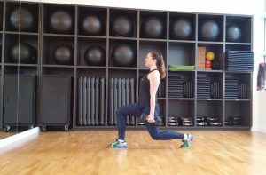 Walking lunge lower body workout