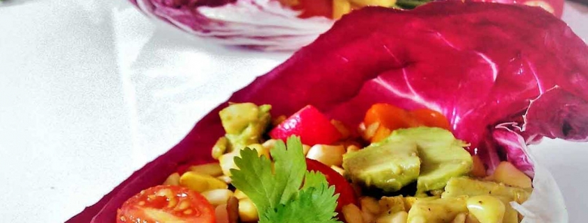 Easy lettuce wraps: Egyptian Spiced salad with corn, avocado and radish