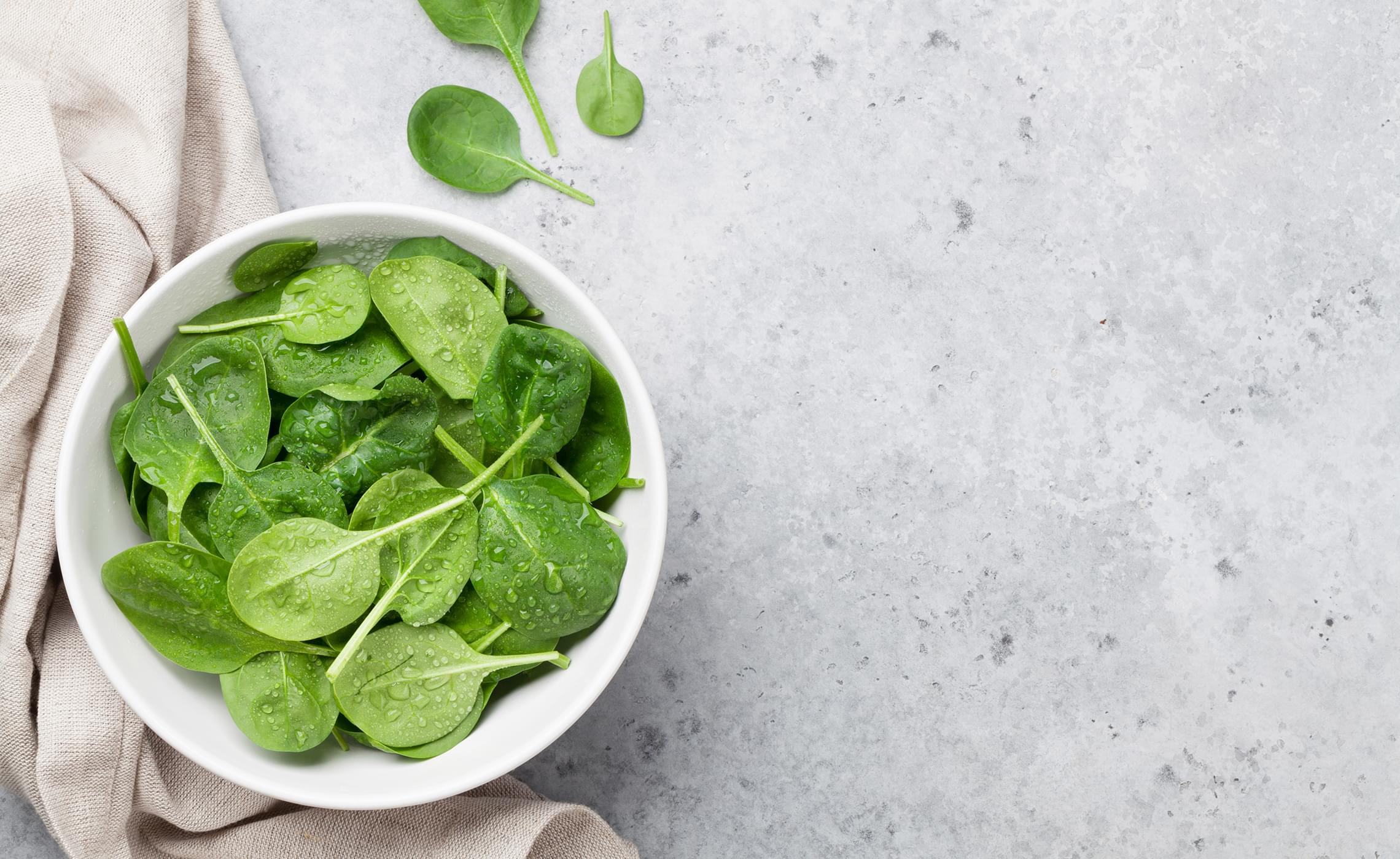 Chocolate Secret Spinach Oil-Free Plant-Based Muffins - Fitness Formula Clubs