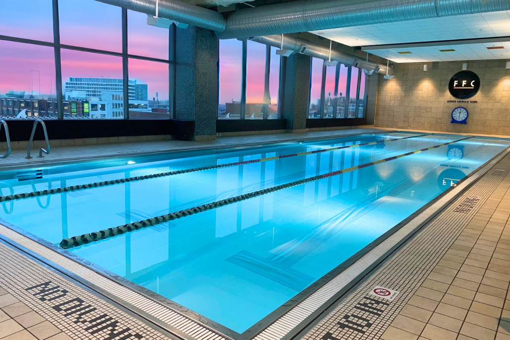 indoor pool at FFC Lincoln Park