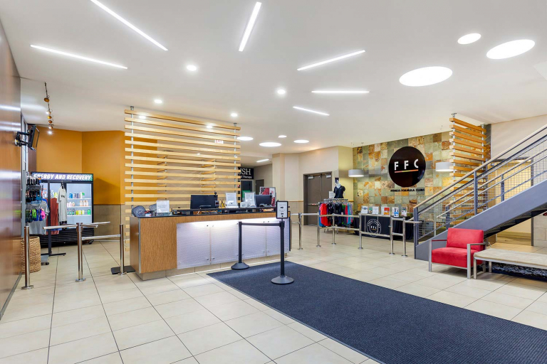 West Loop Gym With The Latest Strength and Cardio Equipment