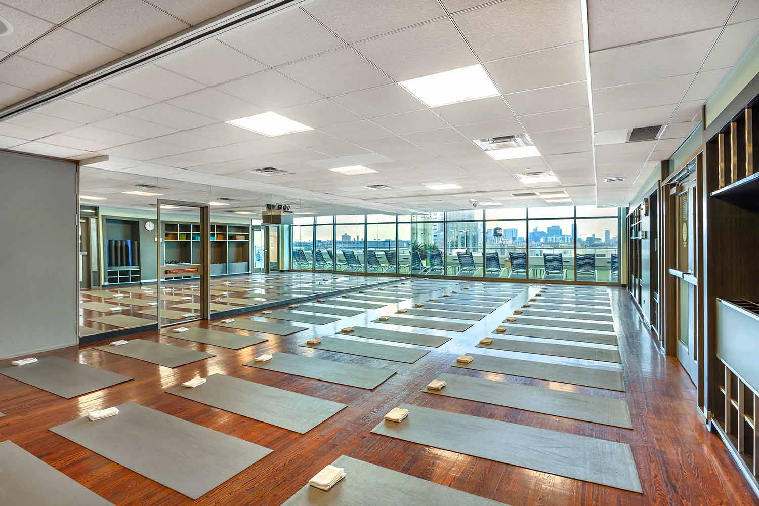 Fitness Formula Clubs - FFC Lincoln Park