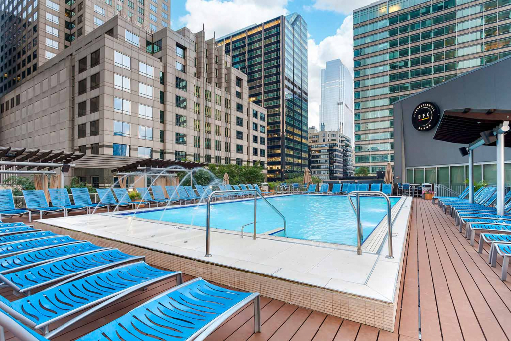 Outdoor Pool at FFC West Loop