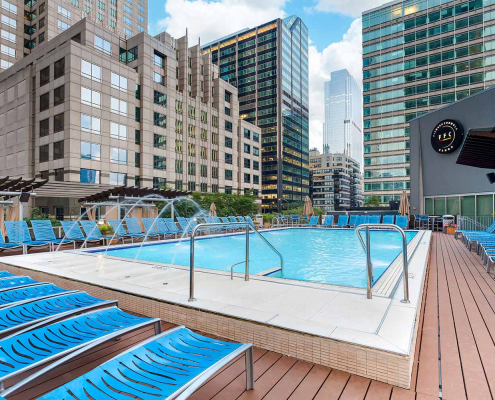 Outdoor Pool at FFC West Loop