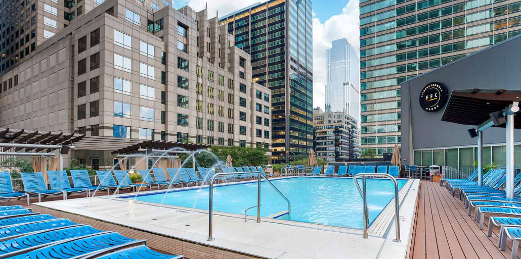 Discover luxury gyms in Chicago with pools, spas, recovery, Pilates, saunas, personal training, rooftop spaces and more at 10 FFC locations.