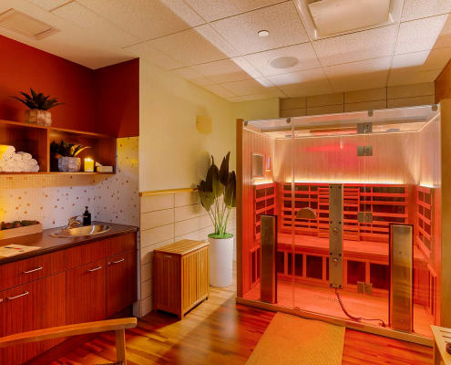 Red Light Sauna Therapy at FFC West Loop.