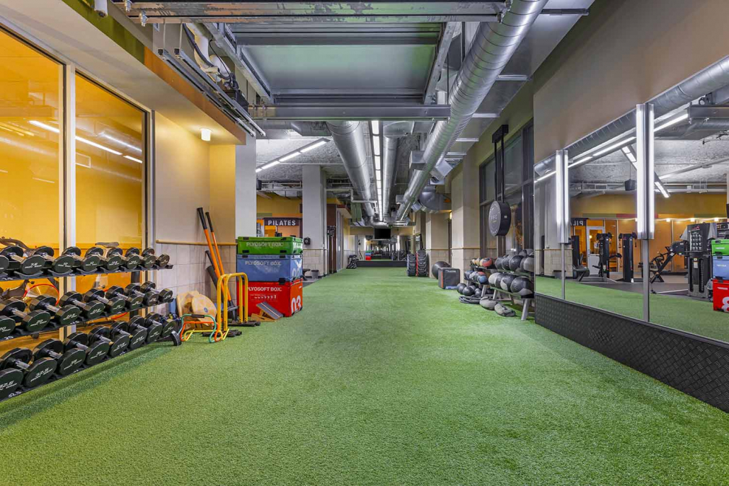 Indoor Turf and performance training center inside the Best Gym in South Loop.