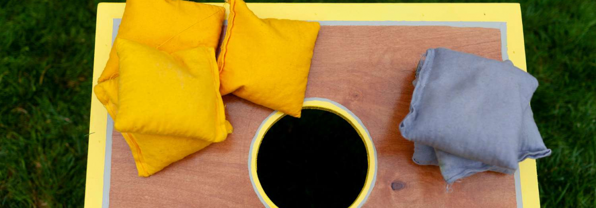 Cornhole set with bags on it